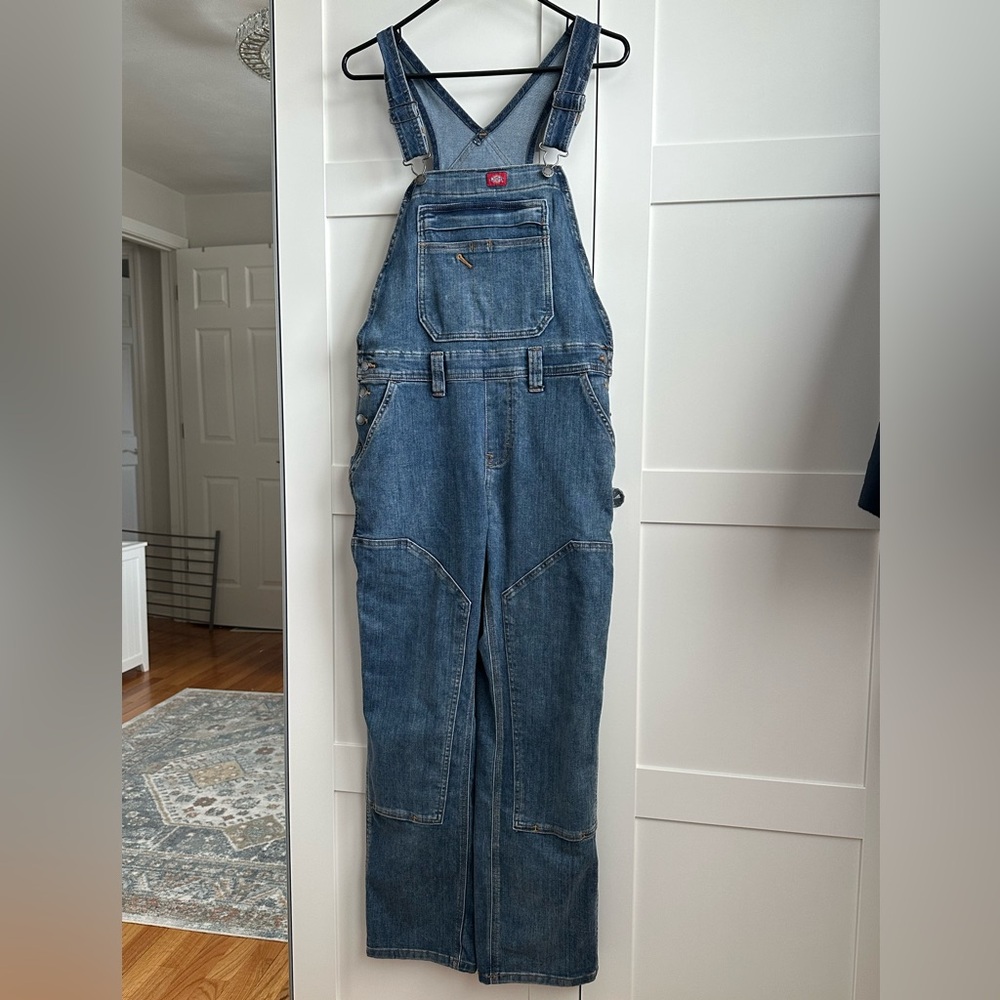 Dickies Women's Blue Denim Overalls - short/petite small
